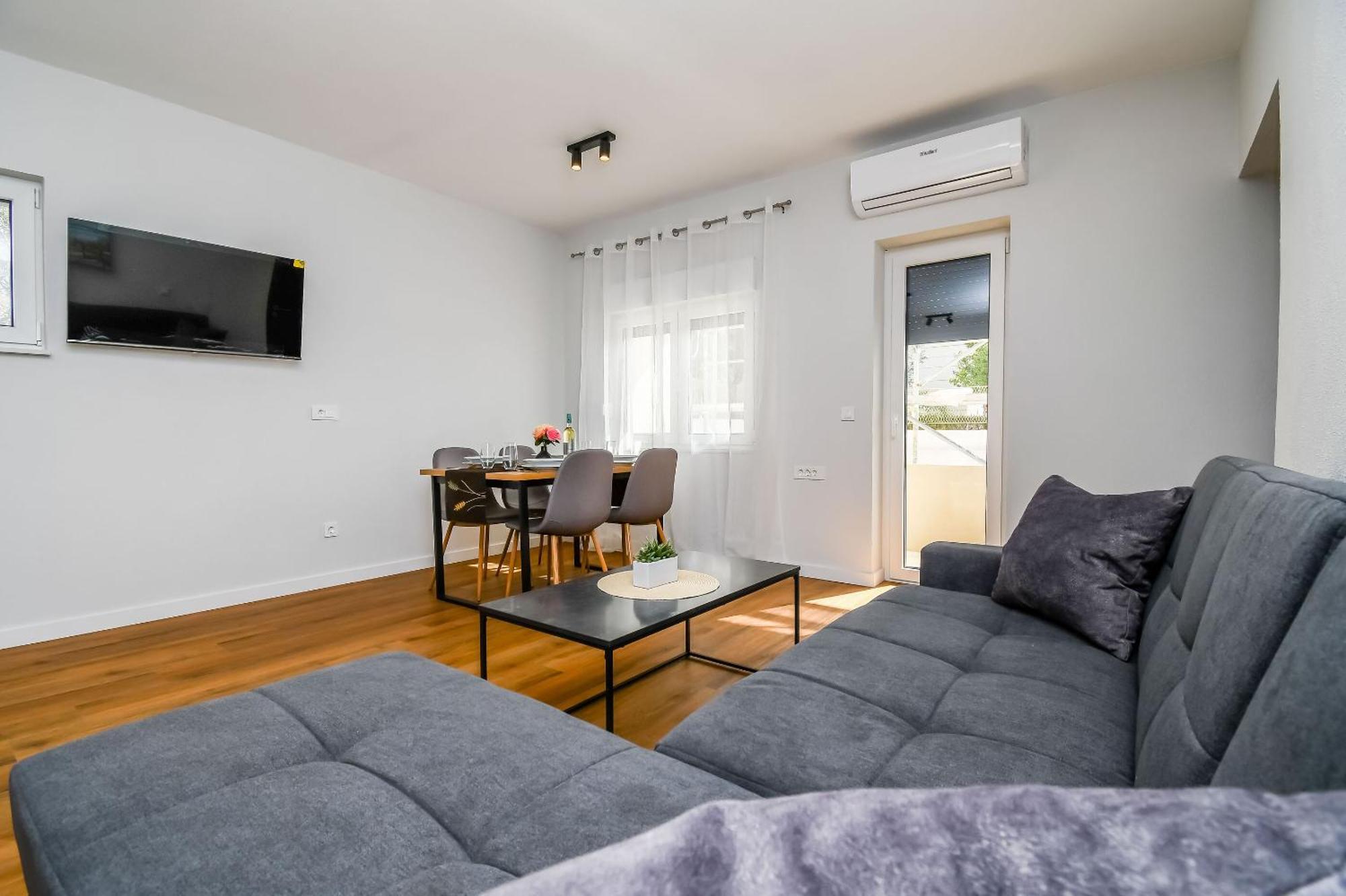 Apartments Neli Trogir Eksteriør billede
