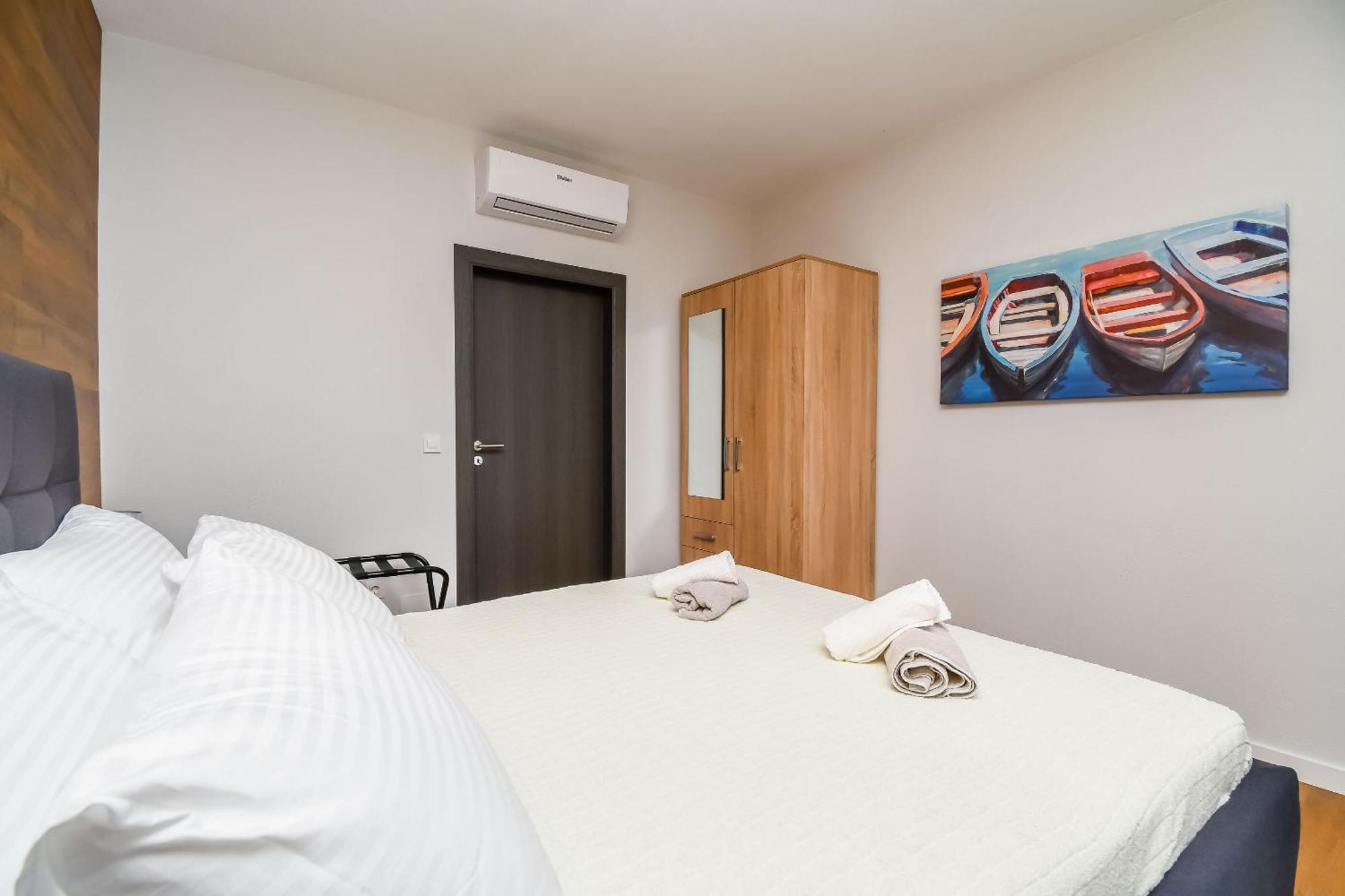 Apartments Neli Trogir Eksteriør billede