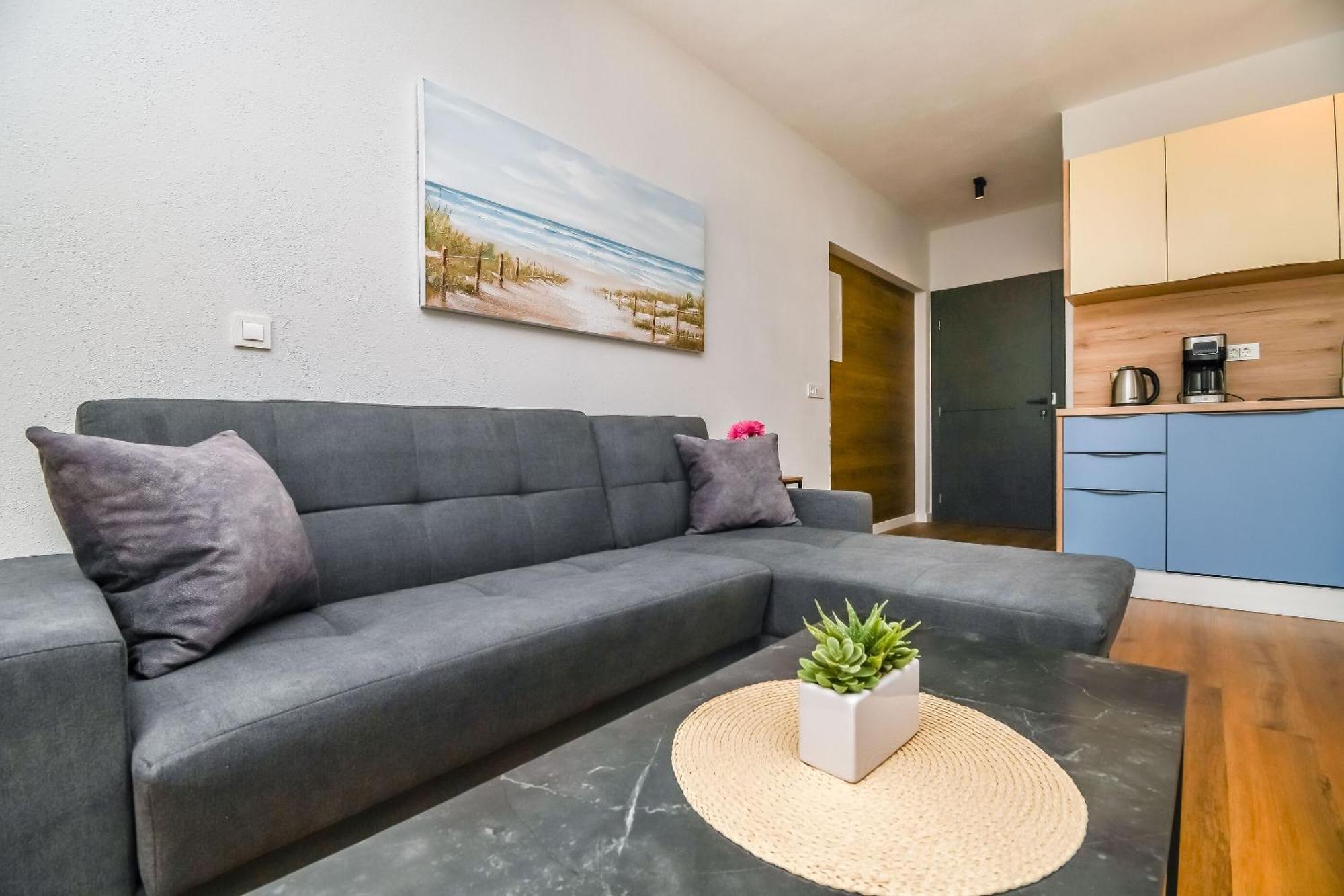 Apartments Neli Trogir Eksteriør billede