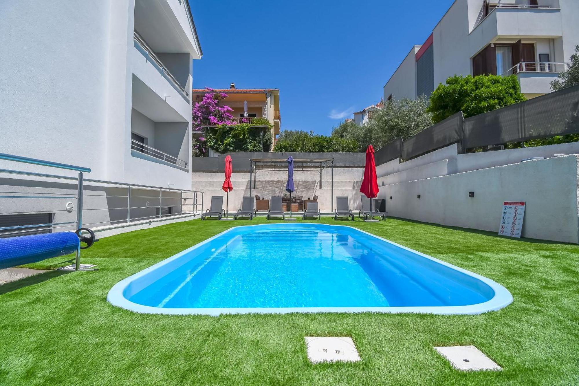 Apartments Neli Trogir Eksteriør billede