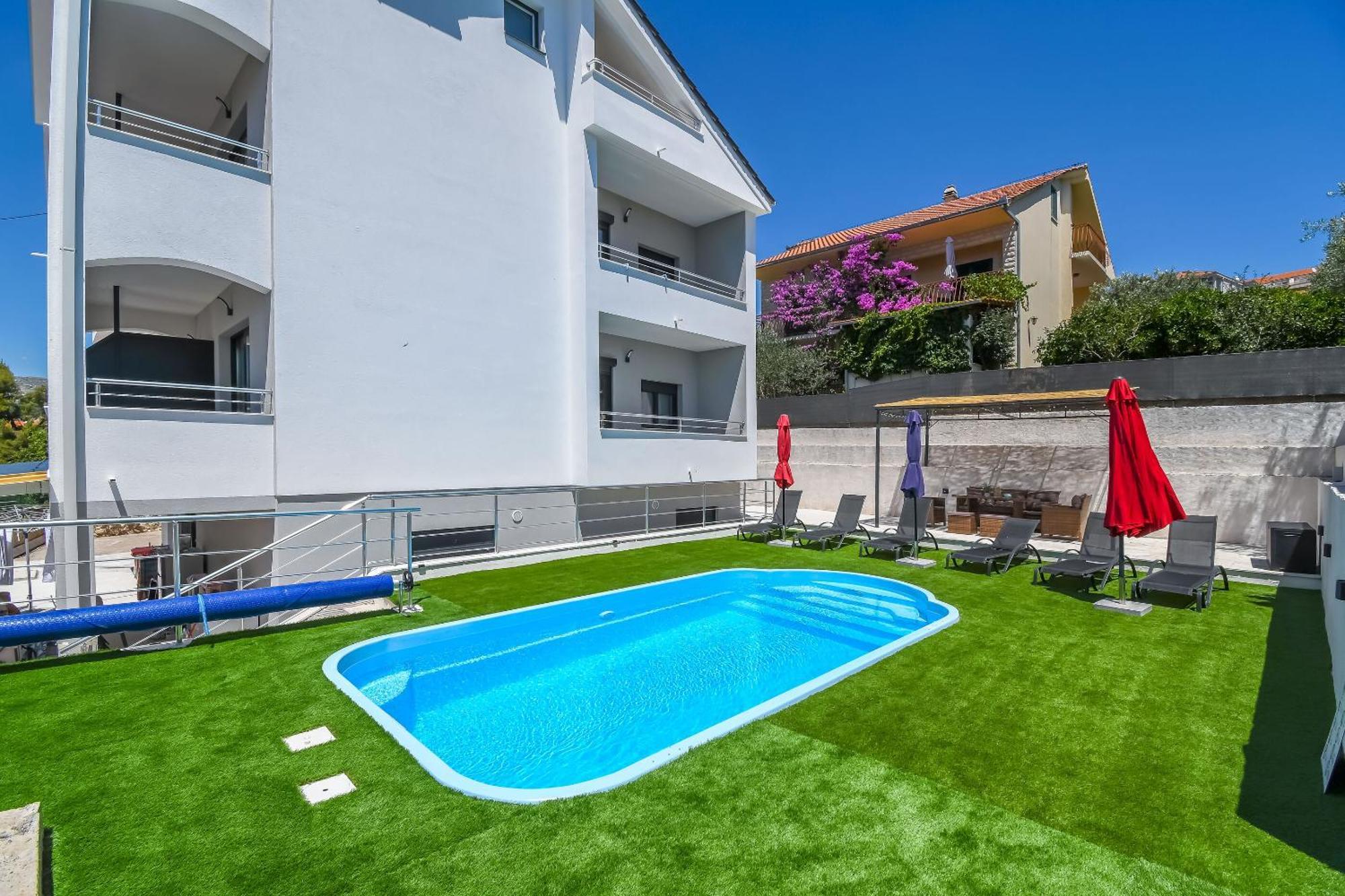 Apartments Neli Trogir Eksteriør billede
