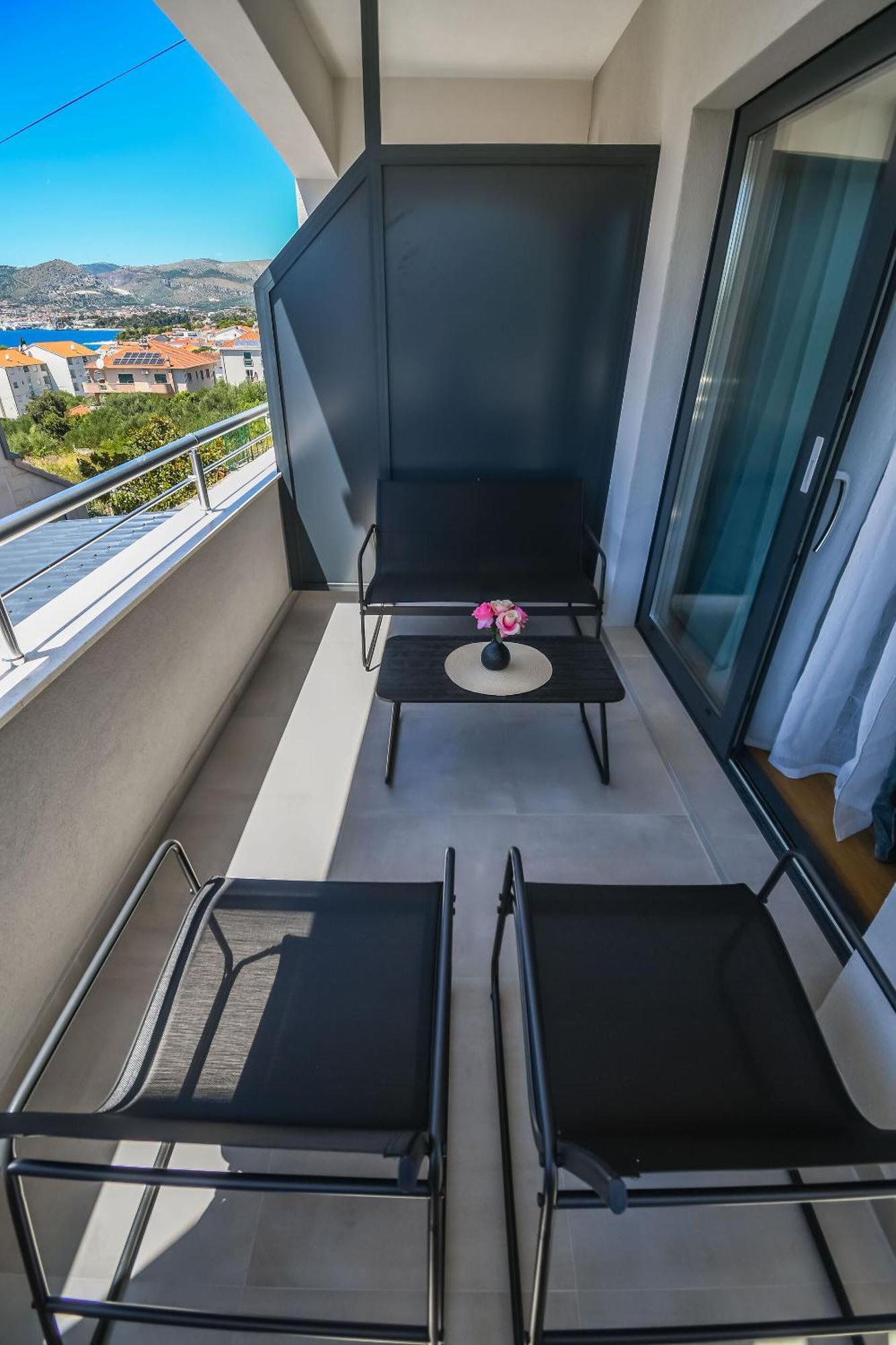 Apartments Neli Trogir Eksteriør billede
