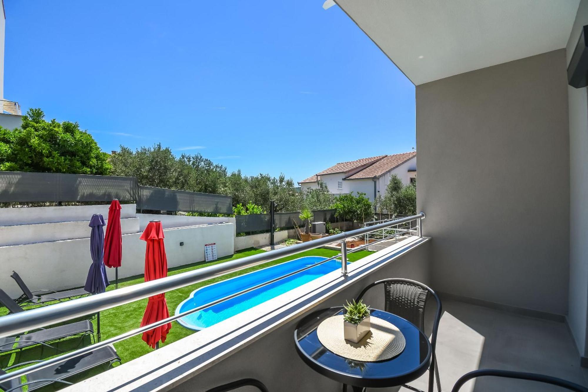 Apartments Neli Trogir Eksteriør billede