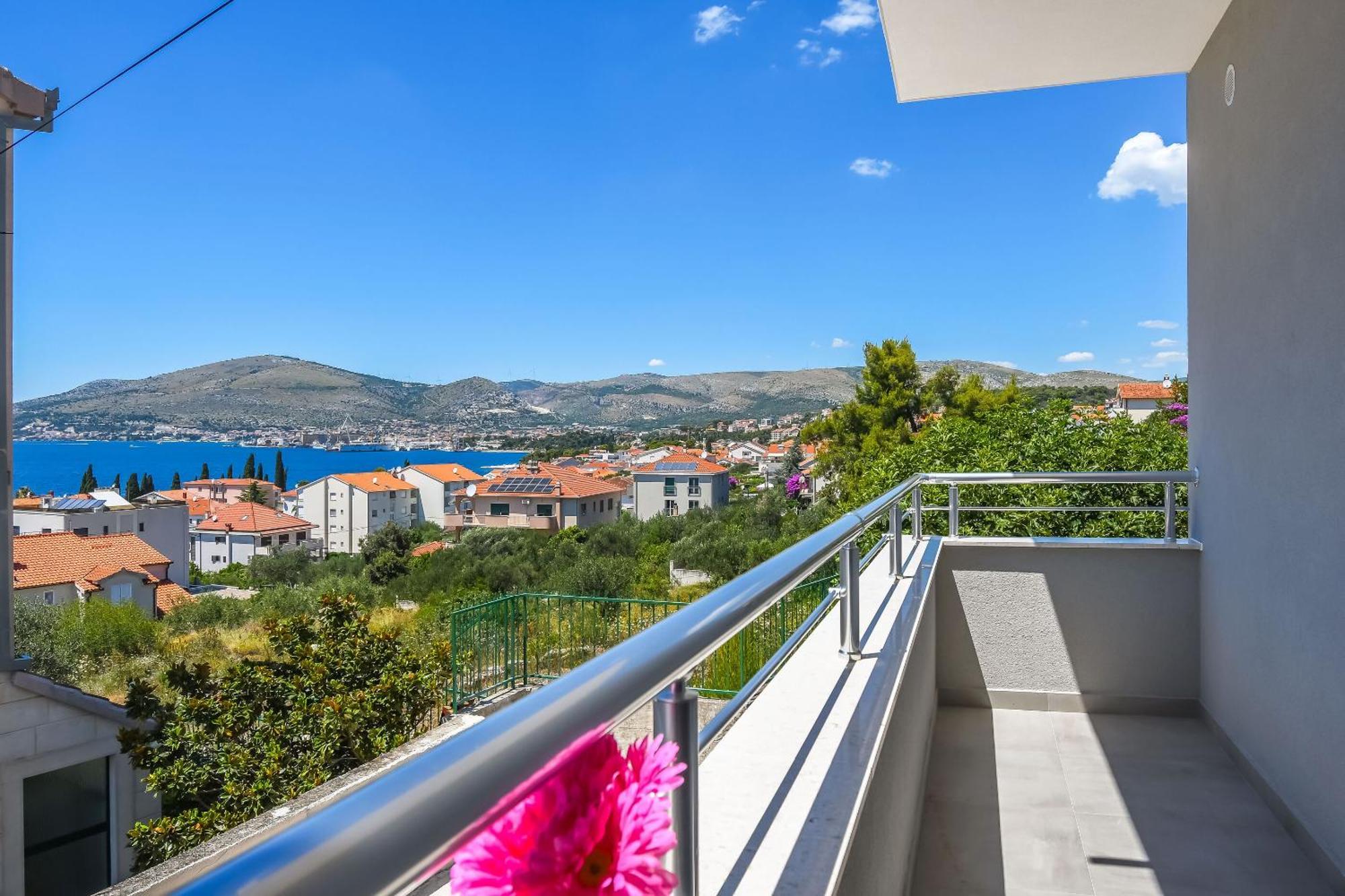 Apartments Neli Trogir Eksteriør billede